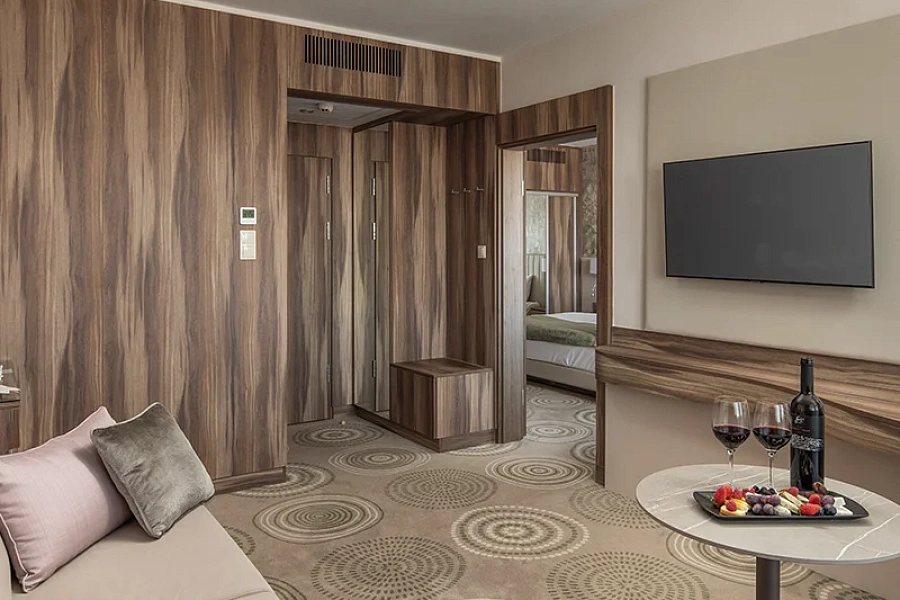Deluxe suite